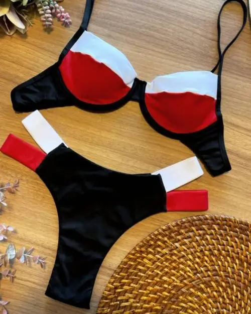 Biquíni Tricolor